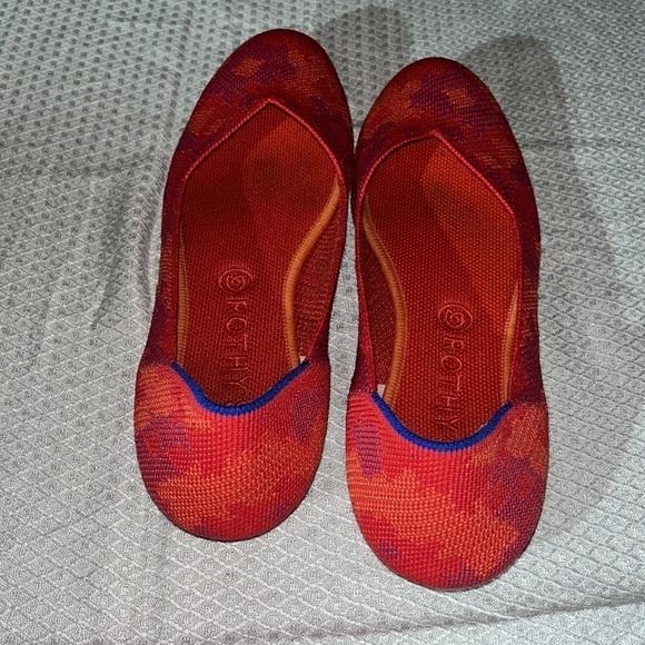 Rothy's Red Botanicamo Flats size W 10 - Picture 9 of 12